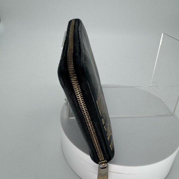 Celine - Collectible Paris Black Leather Zip Around Wallet Gold Carriage Print - Picture 4 of 9